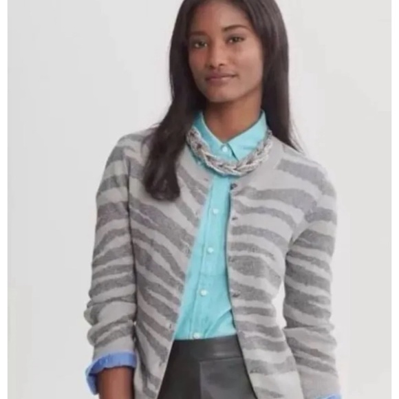 Banana Republic Sweaters - Banana republic silk poly small zebra gray metallic new cardigan career NWT
